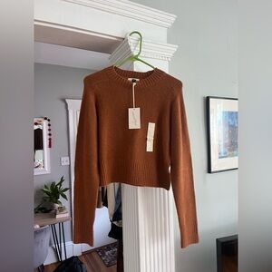 Universal Thread Women's Crop Crew Neck Sweater